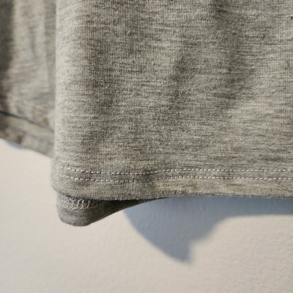 ✨2 for $5✨ Lularoe Casual 3/4 Length Shirt with Colorful Sleeves Size Small - Picture 2 of 6